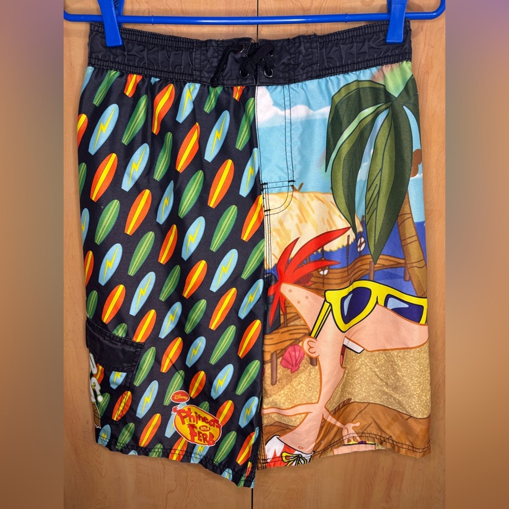Youth swim trunks, Size boys large, Phineas & Ferb, Disney - Picture 1 of 4